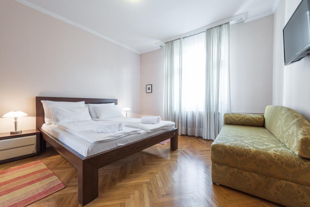 Central Belgrade Apartments 1 객실 사진