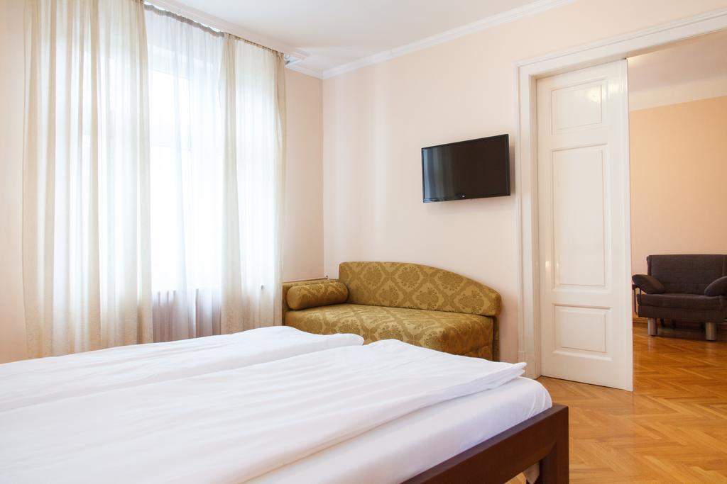 Central Belgrade Apartments 1 객실 사진